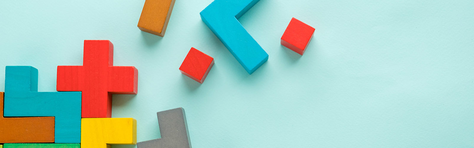 The Pros and Cons of Using a Free Website Builder